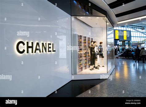 chanel heathrow terminal 5 opening hours